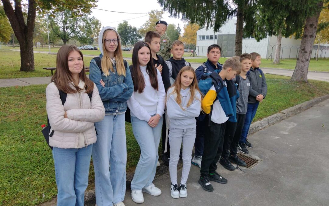 Posjet vojarni Kamesko